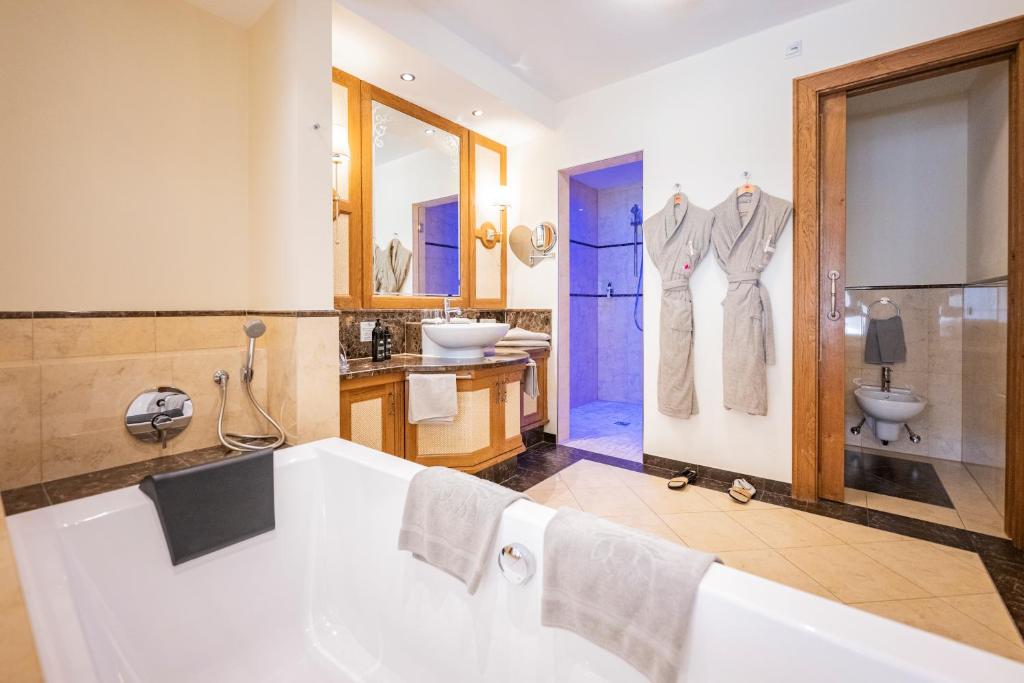 Preidlhof Luxury Dolce Vita Resort - デラックス キング スイート