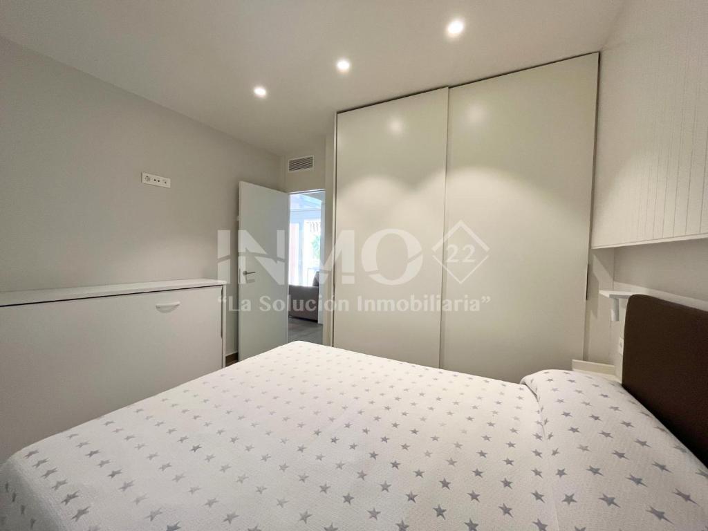 Posteľ alebo postele v izbe v ubytovaní Moderno y con encanto, WIFI, parking y cerca del mar 100C - INMO22