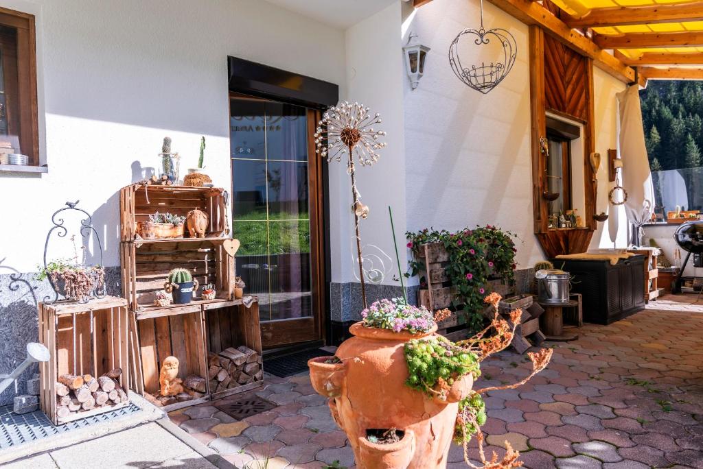 Fotografie z fotogalerie ubytování Haus Angela v destinaci Kappl