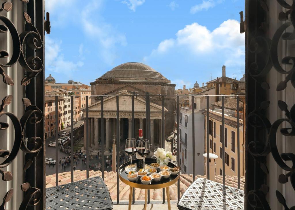 Antico Albergo del Sole al Pantheon - Resim 14