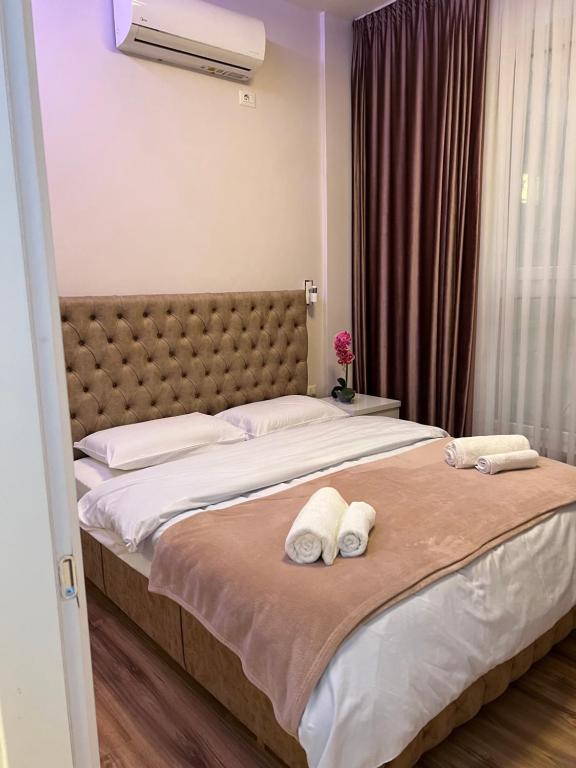 Stay in Tirana Modern Apartment Located in Center 03