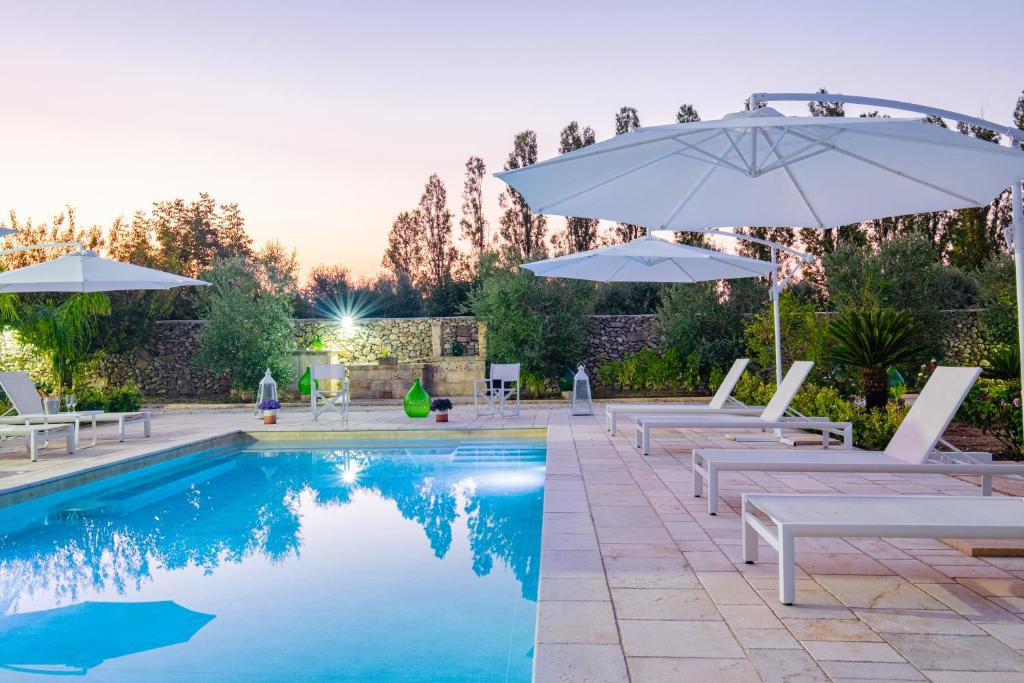 Bazén v ubytování Villa VentoSolare Luxury - Specchia nebo v jeho okolí
