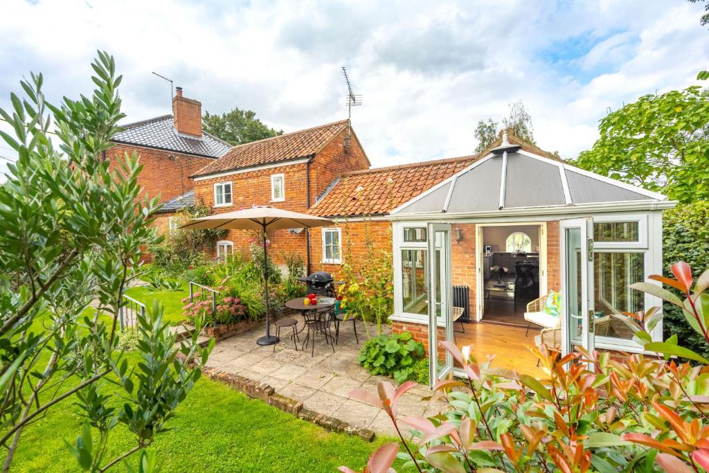 Stable Cottage, Great Ryburgh (updated prices 2024)