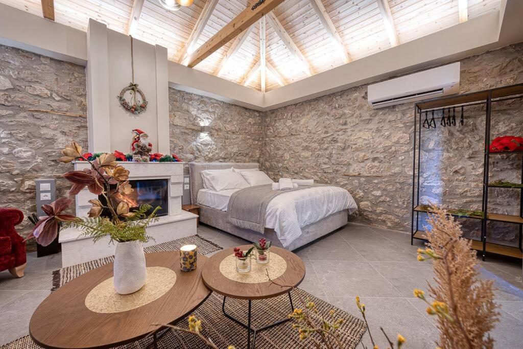 Ένα ή περισσότερα κρεβάτια σε δωμάτιο στο Villa Ntora