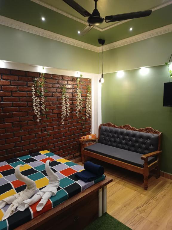 Postel nebo postele na pokoji v ubytování Pravuprasad Homestay