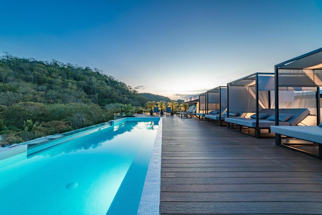 Πισίνα στο ή κοντά στο 3018 - Ziba Condo 208