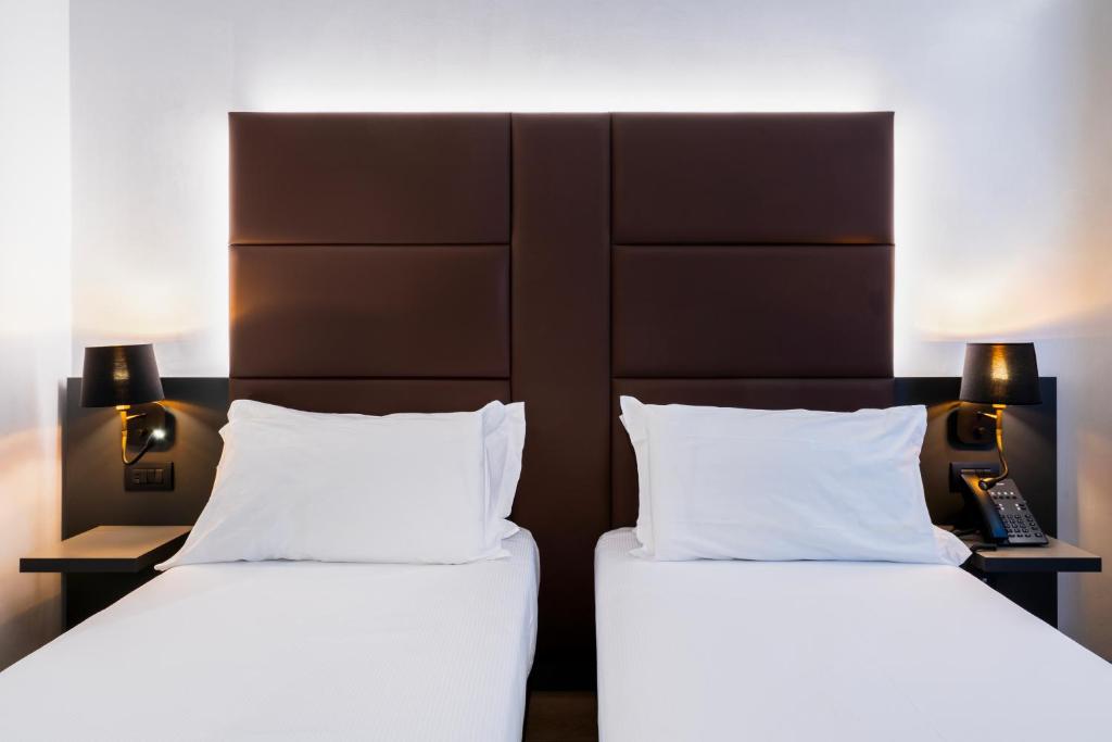 
Standard Double or Twin Room

