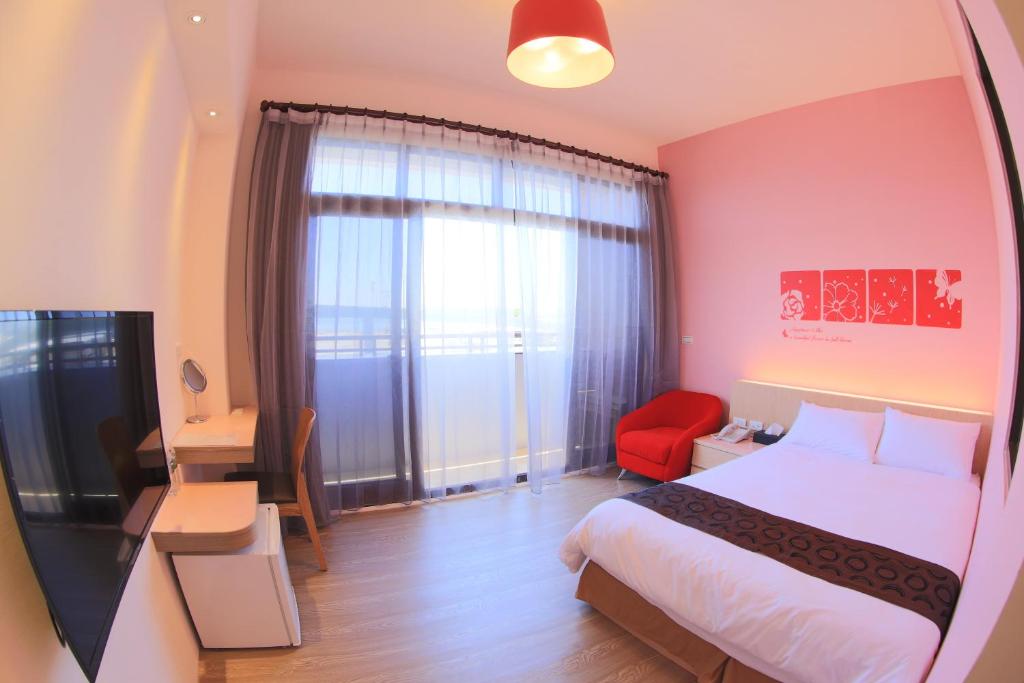 Postel nebo postele na pokoji v ubytování Luck Bay B&B