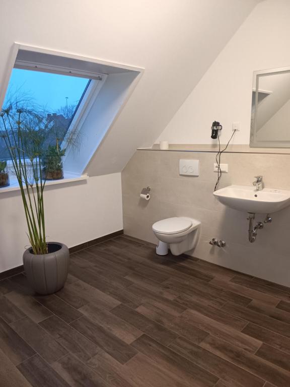 Mühlengasthof Landesbergen - Double Room With Extra Bed
