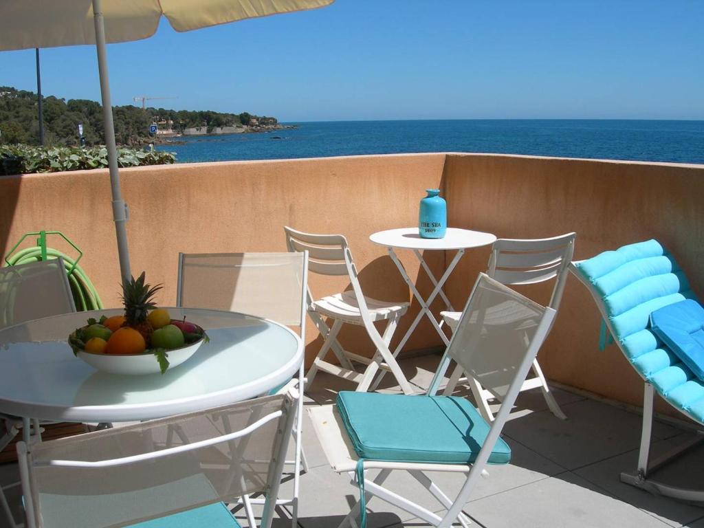 Nespecifikovaný výhled na moře nebo výhled na moře při pohledu z apartmánu