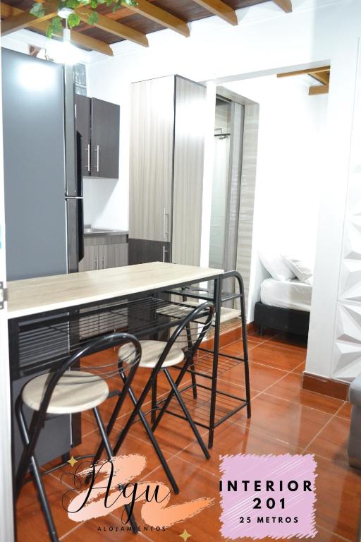 Fotografie z fotogalerie ubytování Apartaestudio en Envigado v destinaci Envigado