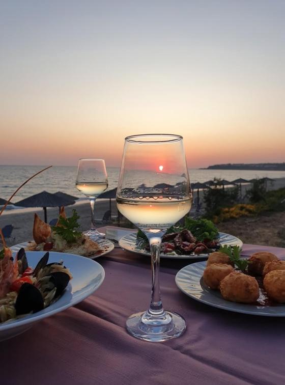 Nápoje v ubytování Poseidon Beach Hotel