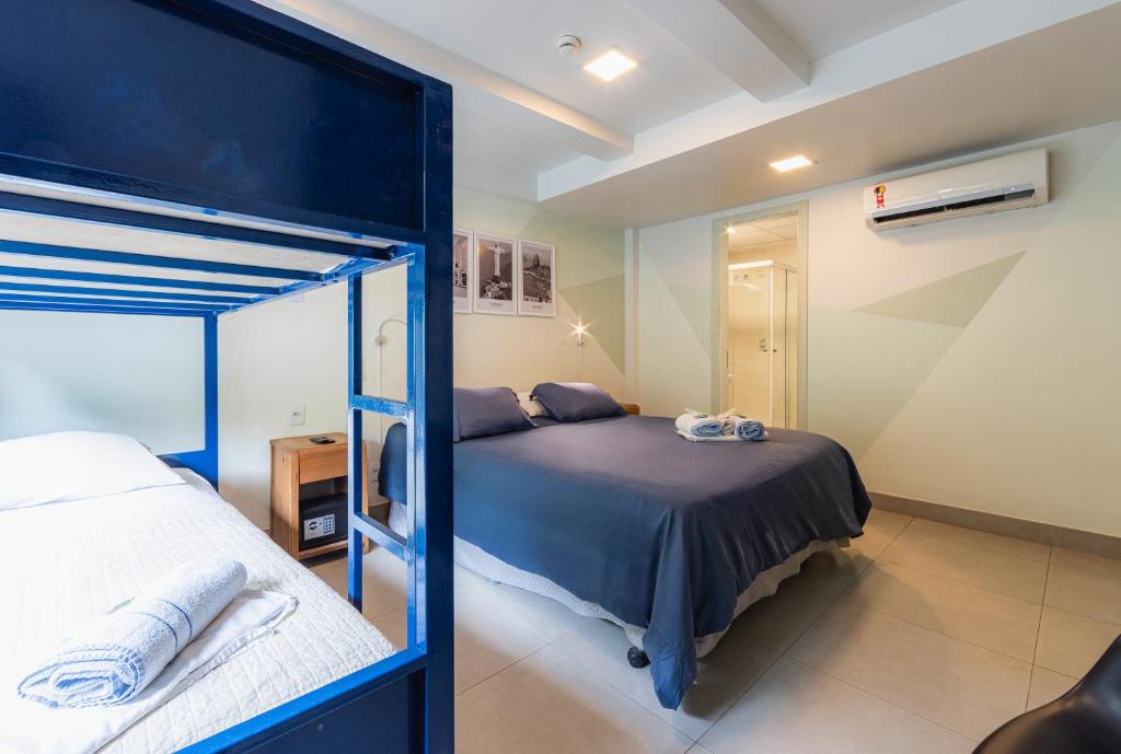 Postel nebo postele na pokoji v ubytování El Misti Hostel Ipanema
