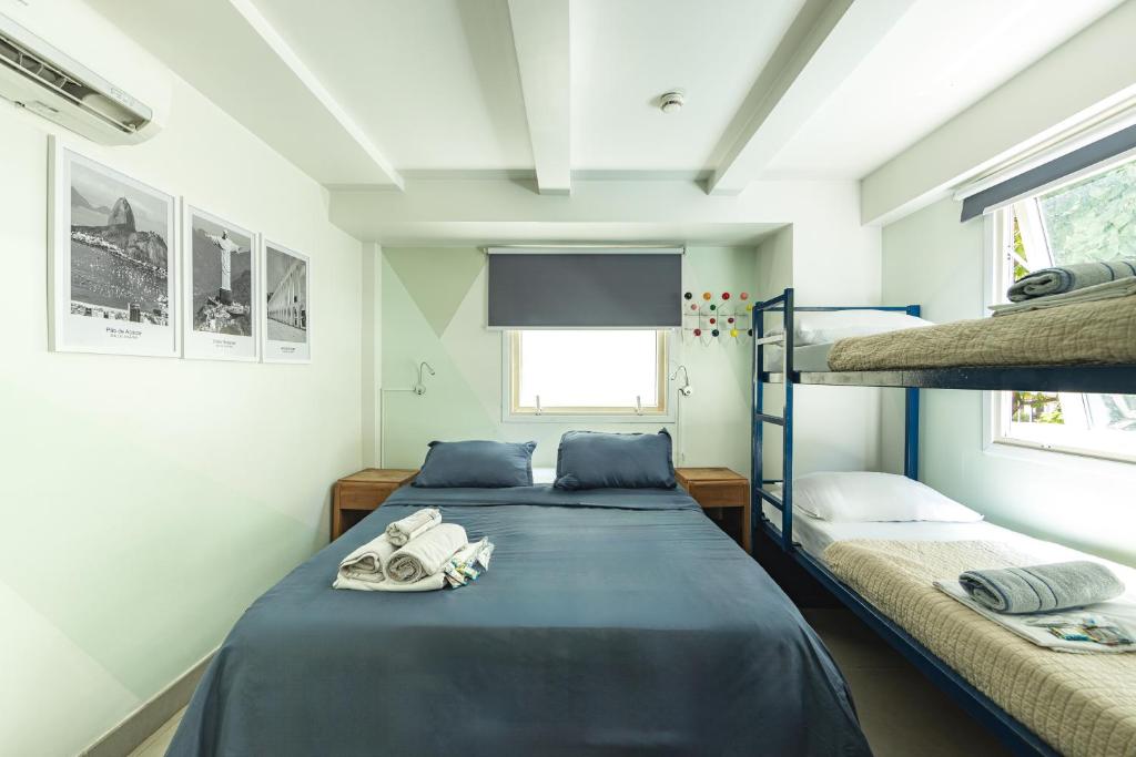 Postel nebo postele na pokoji v ubytování El Misti Hostel Ipanema