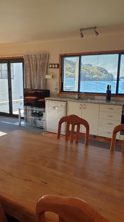Beachsider Whitianga - Resim 10