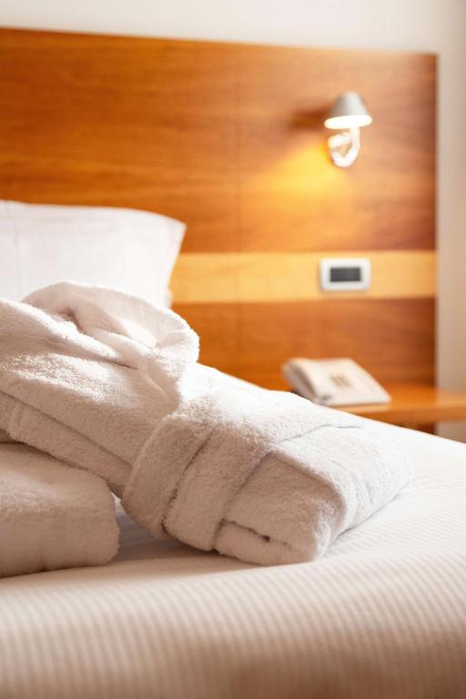 Postel nebo postele na pokoji v ubytování Best Western Hotel Fiera Verona