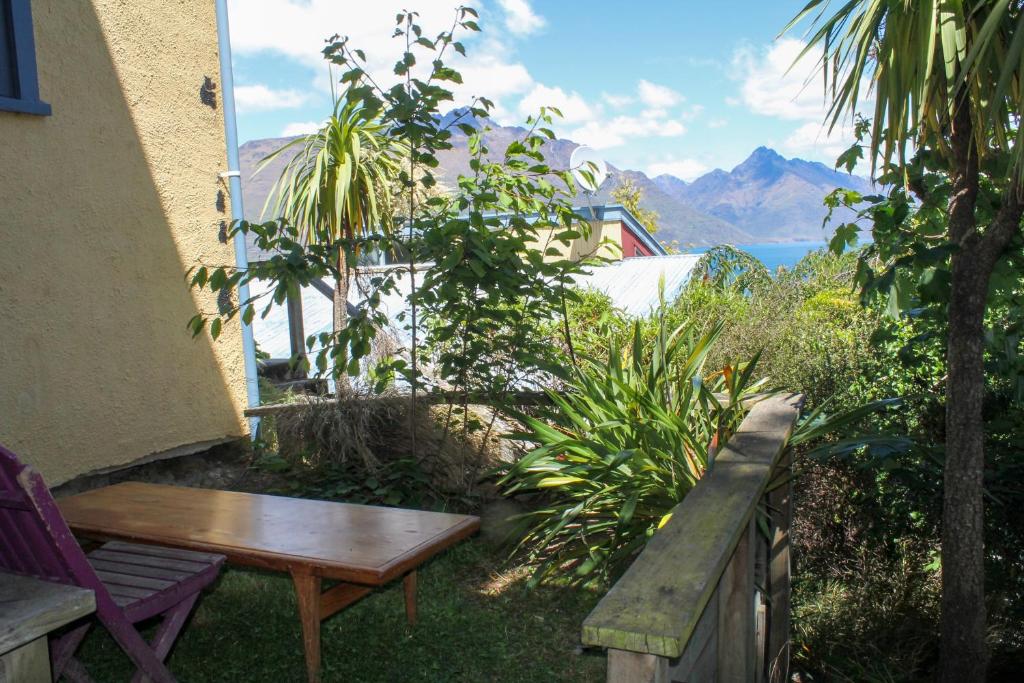 Hippo Lodge Backpackers photo