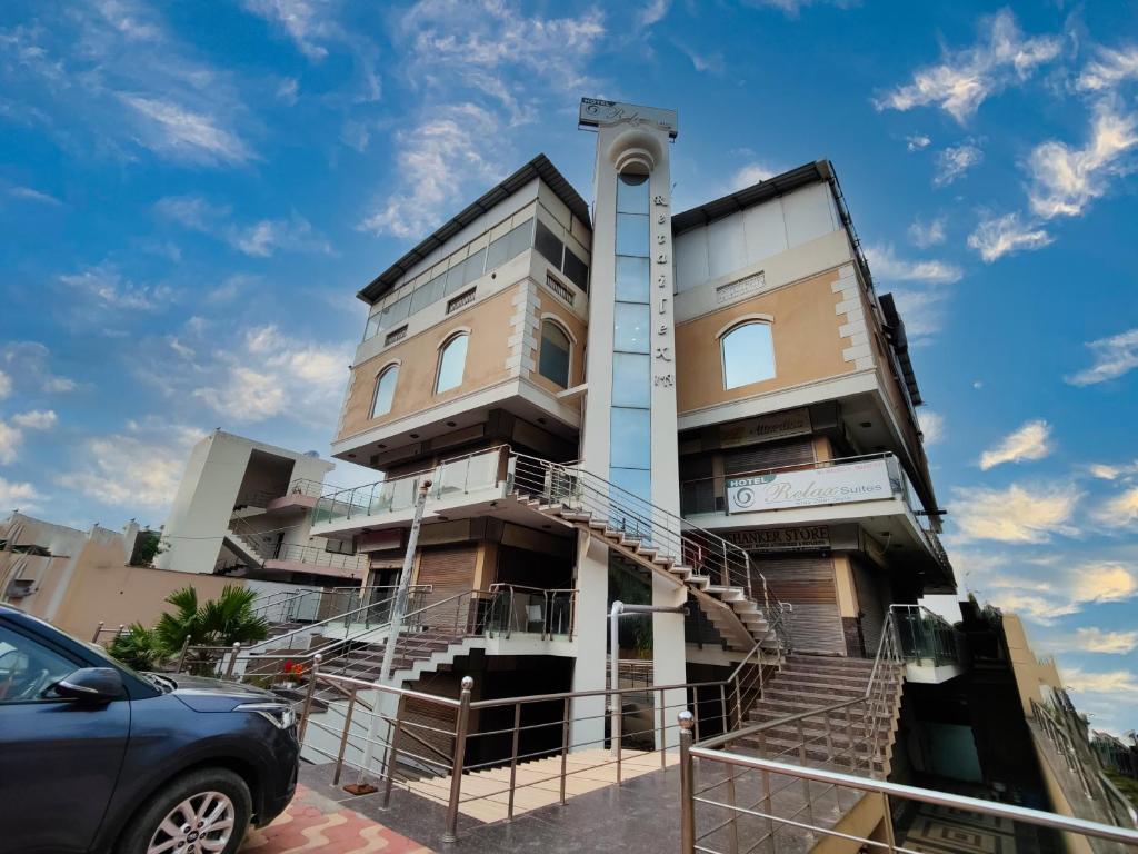 Hotel Relax Suites A Boutique Rooms, Ghaziabad (updated prices 2024)