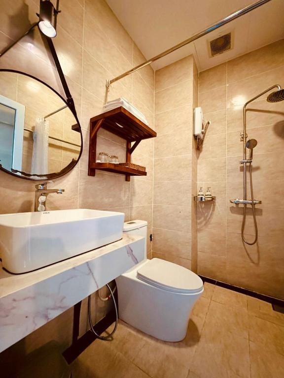 Vida Loca Sunset Beach Resort - 6