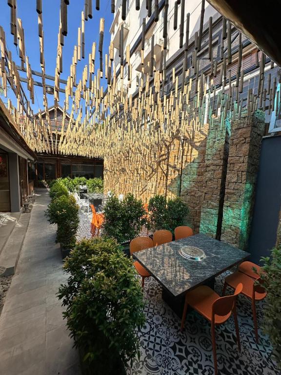 Fotografie z fotogalerie ubytování Hòa Nam Hotel v destinaci Nam Dương