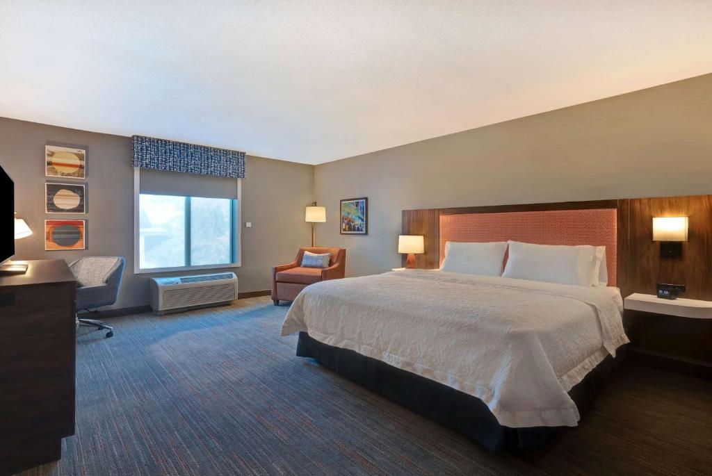 Hampton Inn & Suites Rohnert Park - Sonoma County photo