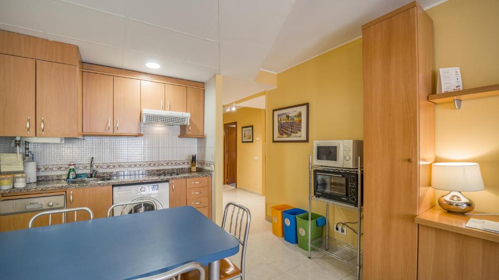 Cucina o angolo cottura di Apartaments Del Meligar