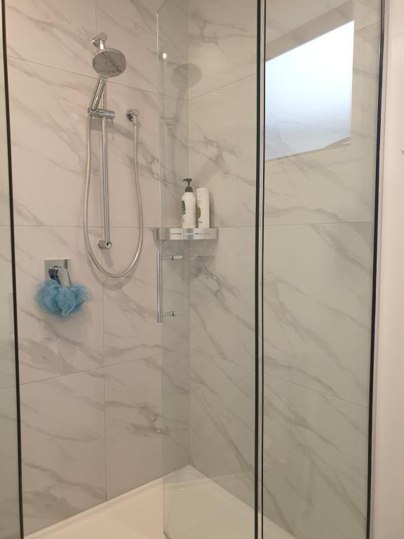 Modern Loft in Christchurch CBD with Private Courtyard - Resim 3