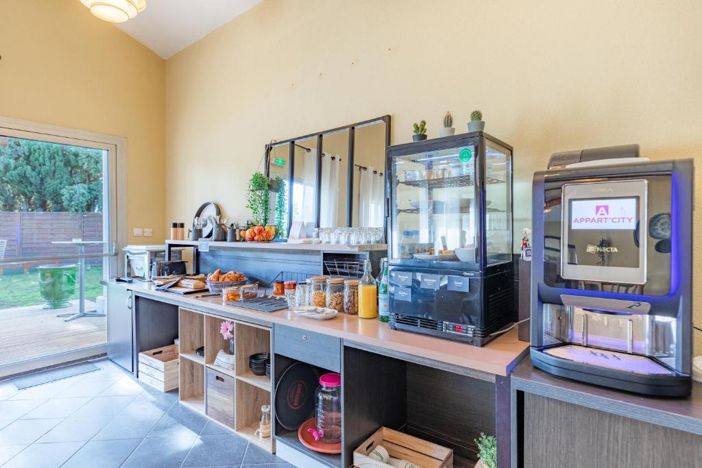 Cucina o angolo cottura di Appart'City Classic Toulouse Saint-Simon
