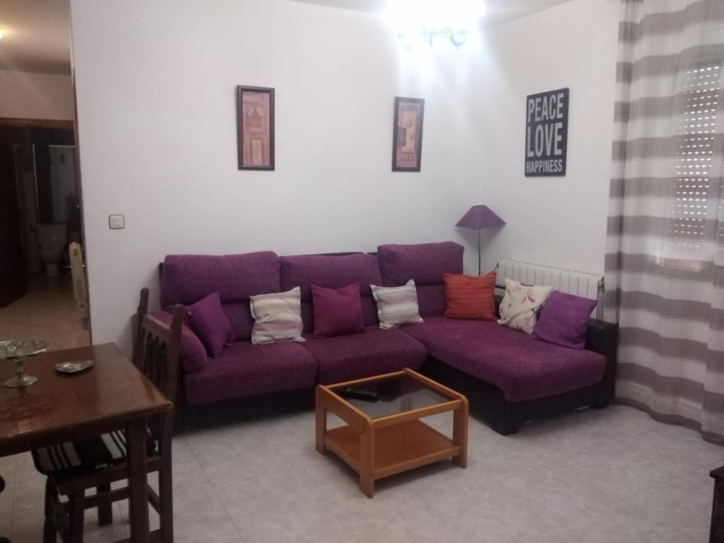 A seating area at Apartamento Delicia