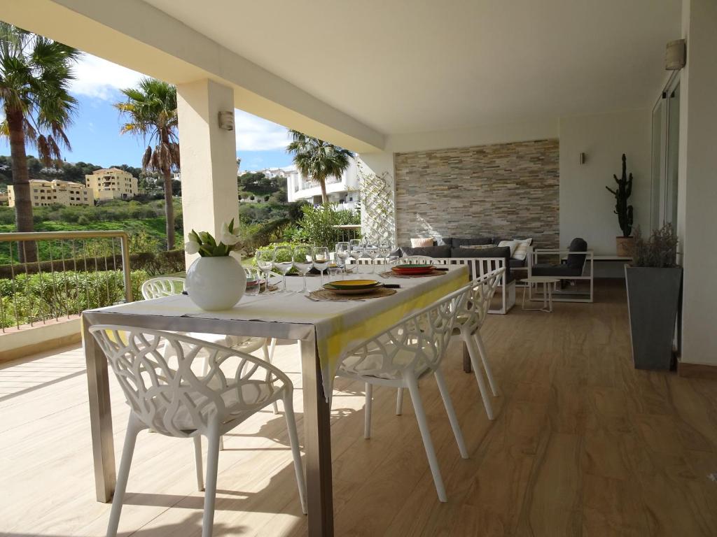 luxury ground floor apartment Mijas Costa