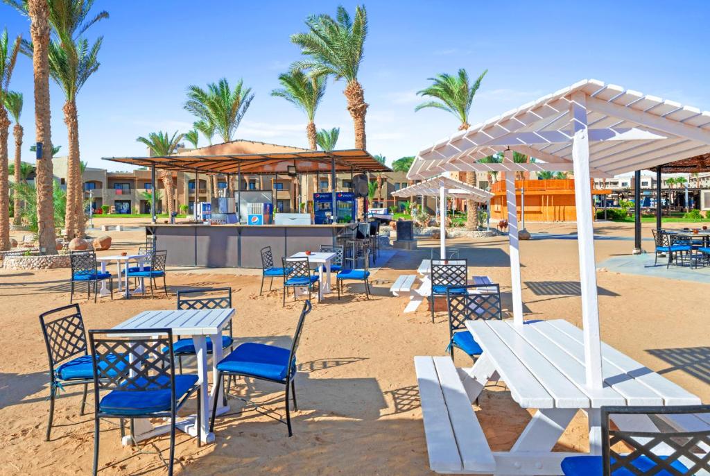 Restaurace v ubytování Pickalbatros Sands Port Ghalib