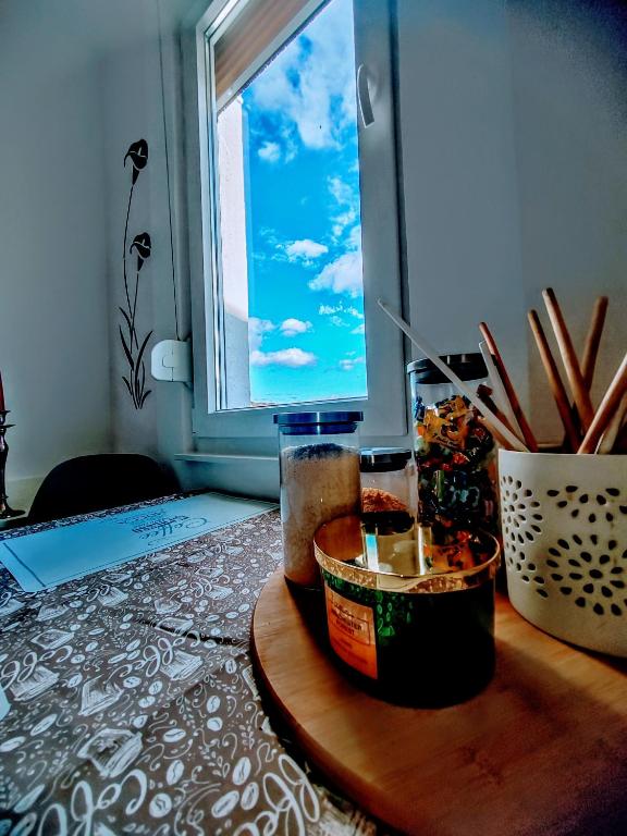 Posteľ alebo postele v izbe v ubytovaní UNDER the SKY