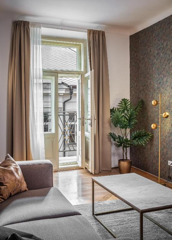 Golden Angel Suites by Adrez - Resim 5