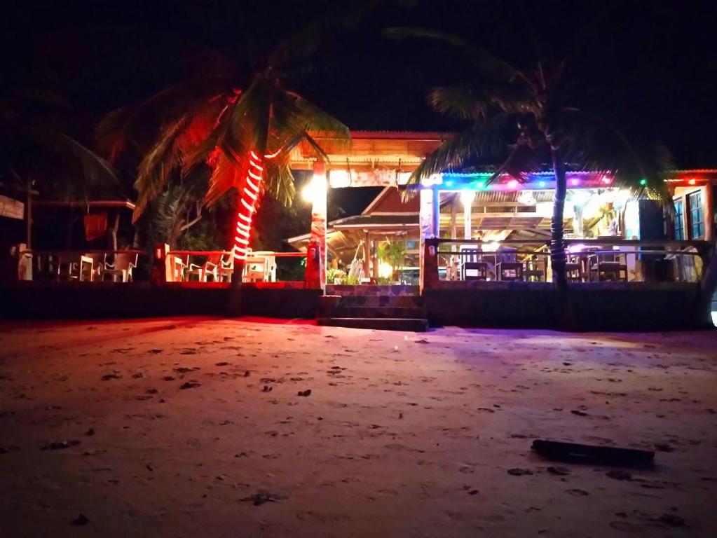 Fotografie z fotogalerie ubytování Beer's House Bungalows เบียร์เฮ้าส์บังกะโล v destinaci Ban Lamai