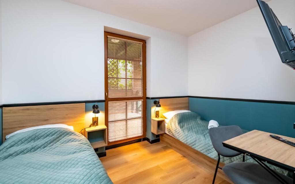 Noclegi Zelazna 51 - Resim 4