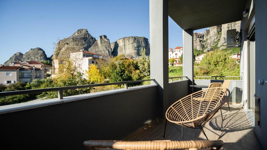 Konaki of Meteora Boutique Living - Double Room With Mountain View