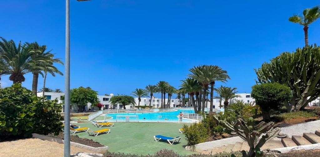 Bazén v ubytování Los Barqueros 25 by Best Holidays Fuerteventura nebo v jeho okolí
