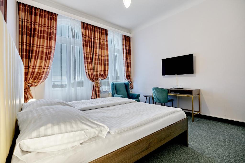 Hotel Maxim - Resim 30