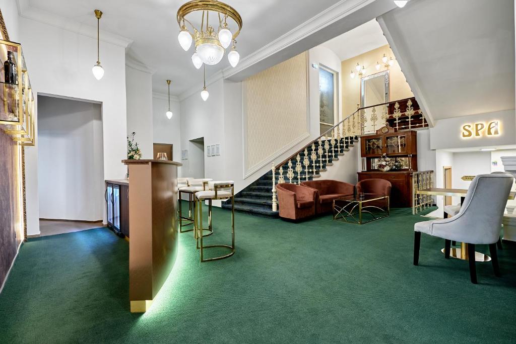 Hotel Maxim - Resim 19