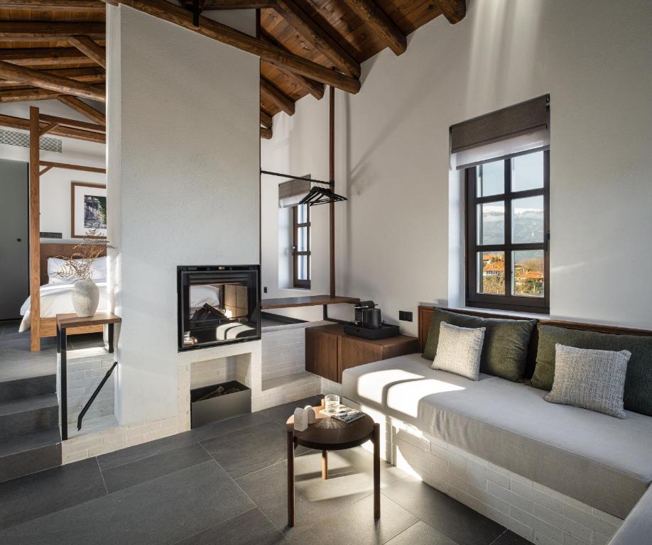 Unedo All Seasons Boutique Hotel - 18