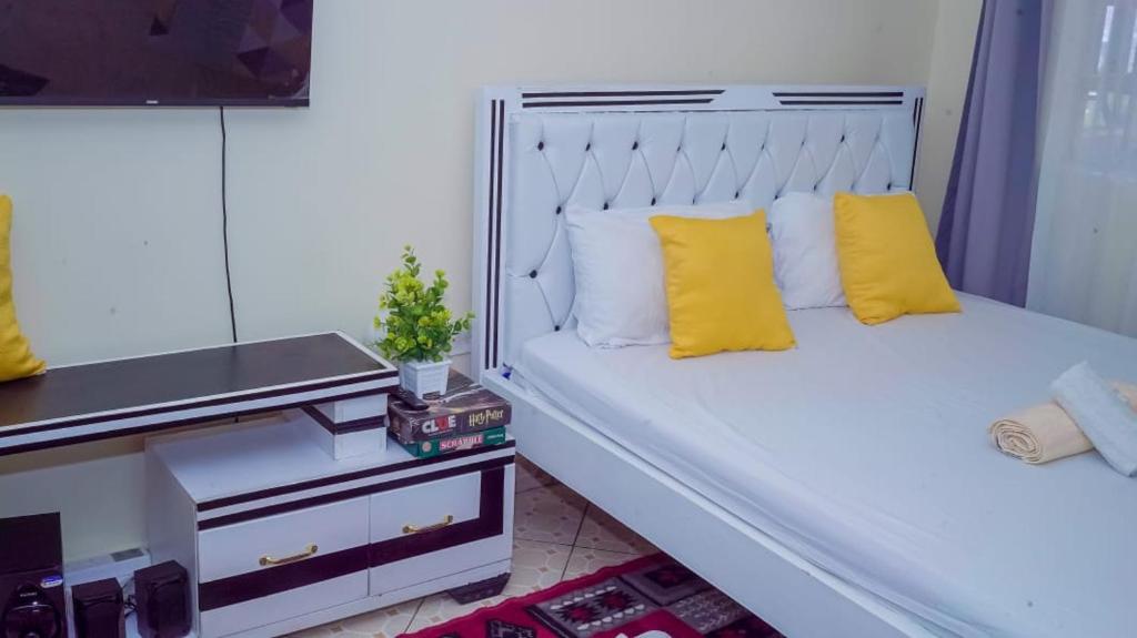 Postel nebo postele na pokoji v ubytování Precious homes airbnb