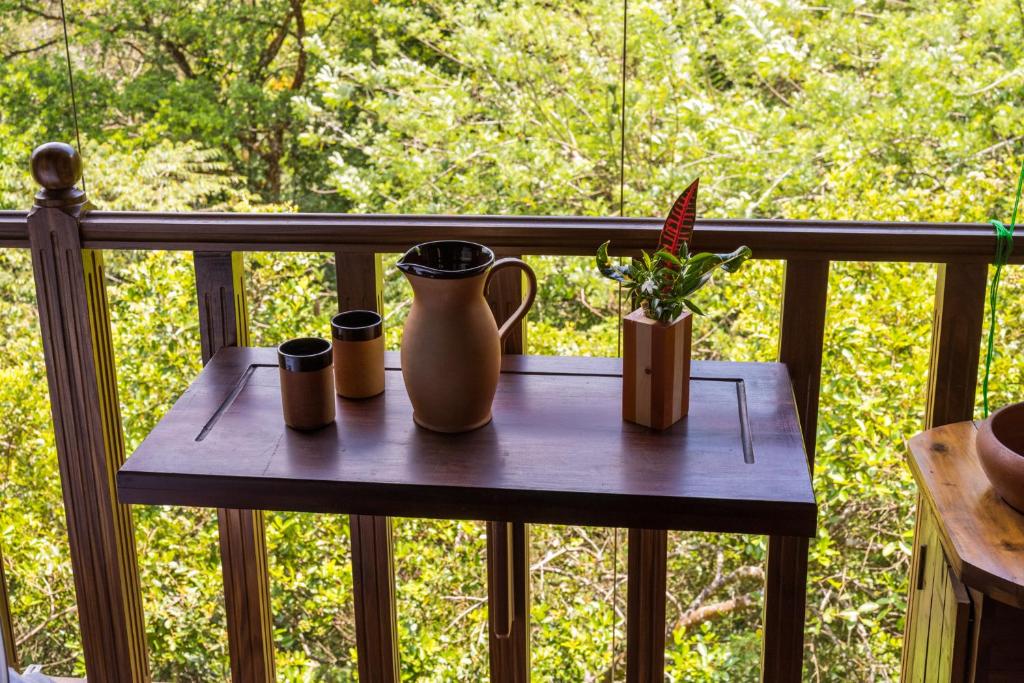 Balkón nebo terasa v ubytování Wanakaset Forest Glamping