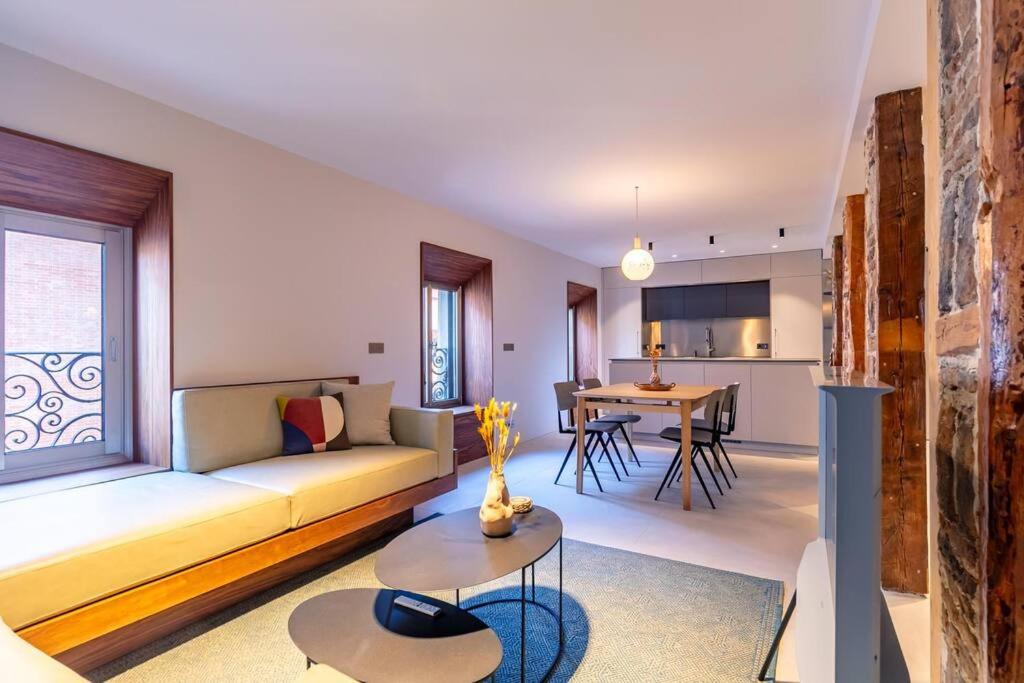 Heima Chueca Square, Madrid (updated prices 2024)