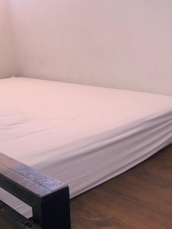 Säng eller sängar i ett rum på Apartamento Aeropuerto uno