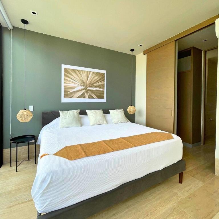 Brand new condo with Rooftop pool - One-Bedroom Apartment