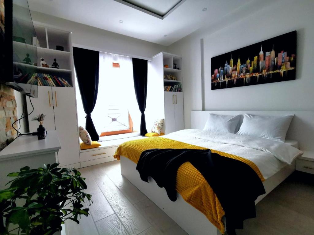 Postel nebo postele na pokoji v ubytování Golden Sky N Lux 57 Milmari Resort & Spa