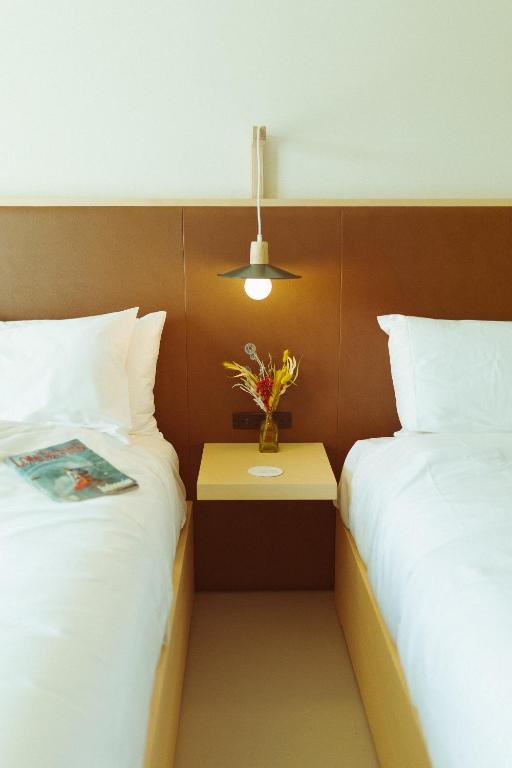 Hotel Lucine - Habitación Deluxe Con Dos Camas Queen