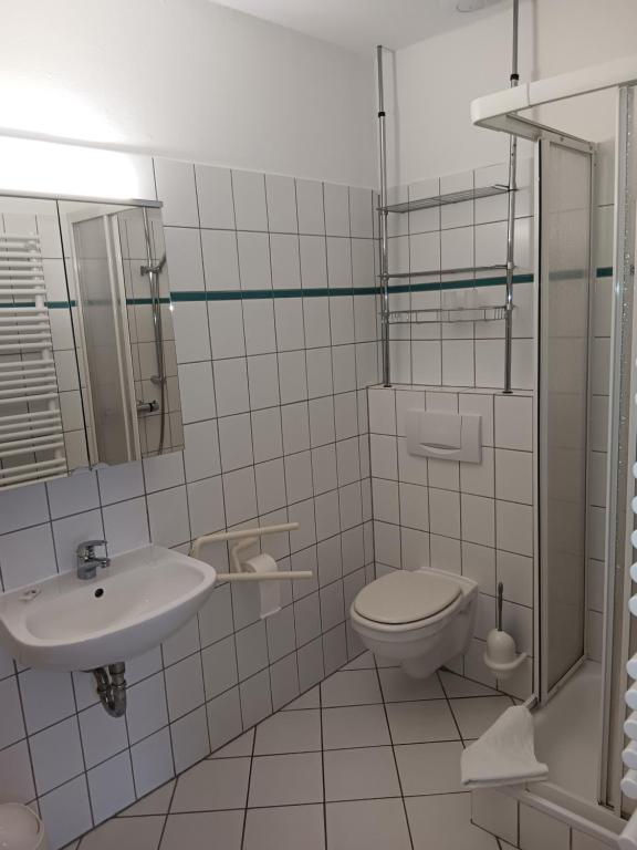 Mühlengasthof Landesbergen - Double Room With Private Bathroom