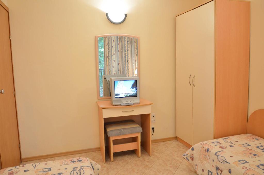 Two-Bedroom House with Free Aquapark Access
