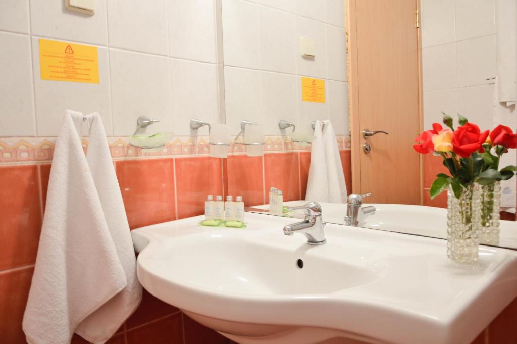 Two-Bedroom House with Kitchen with Free Aquapark Access